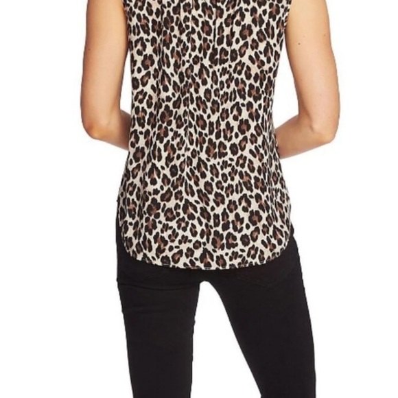 Vince Camuto Leopard Print Sleeveless Blouse | Size M - Picture 3 of 9